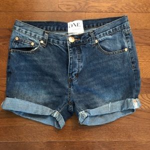 One Teaspoon Denim roll shorts medium wash 27